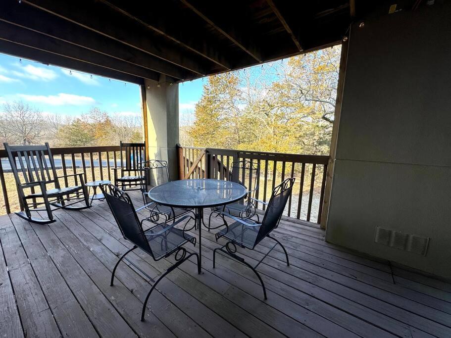 Modern Comfort: Updated Cozy Condo In Indian Point Branson Exterior foto